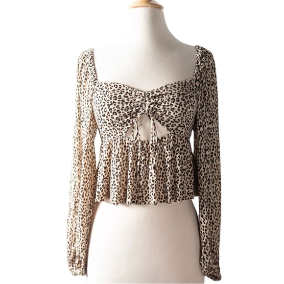 Urban Outfitters Animal Print Cutout Drawstring Keyhole Blouse Crop Top — Size M - Picture 1 of 8